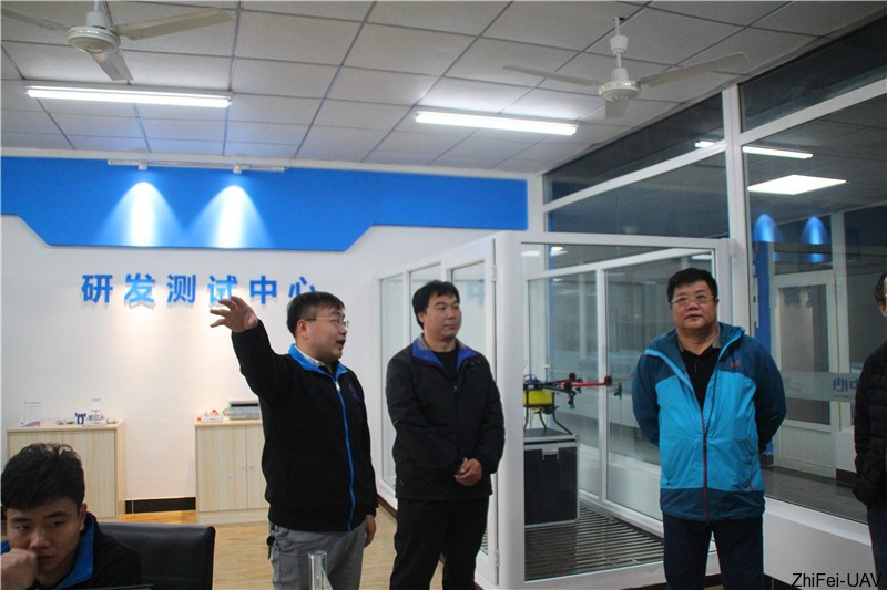 1510560043442158.jpg 河北智飛極農(nóng)無(wú)人機(jī)科技|一鳶科技|行業(yè)定制無(wú)人機(jī)