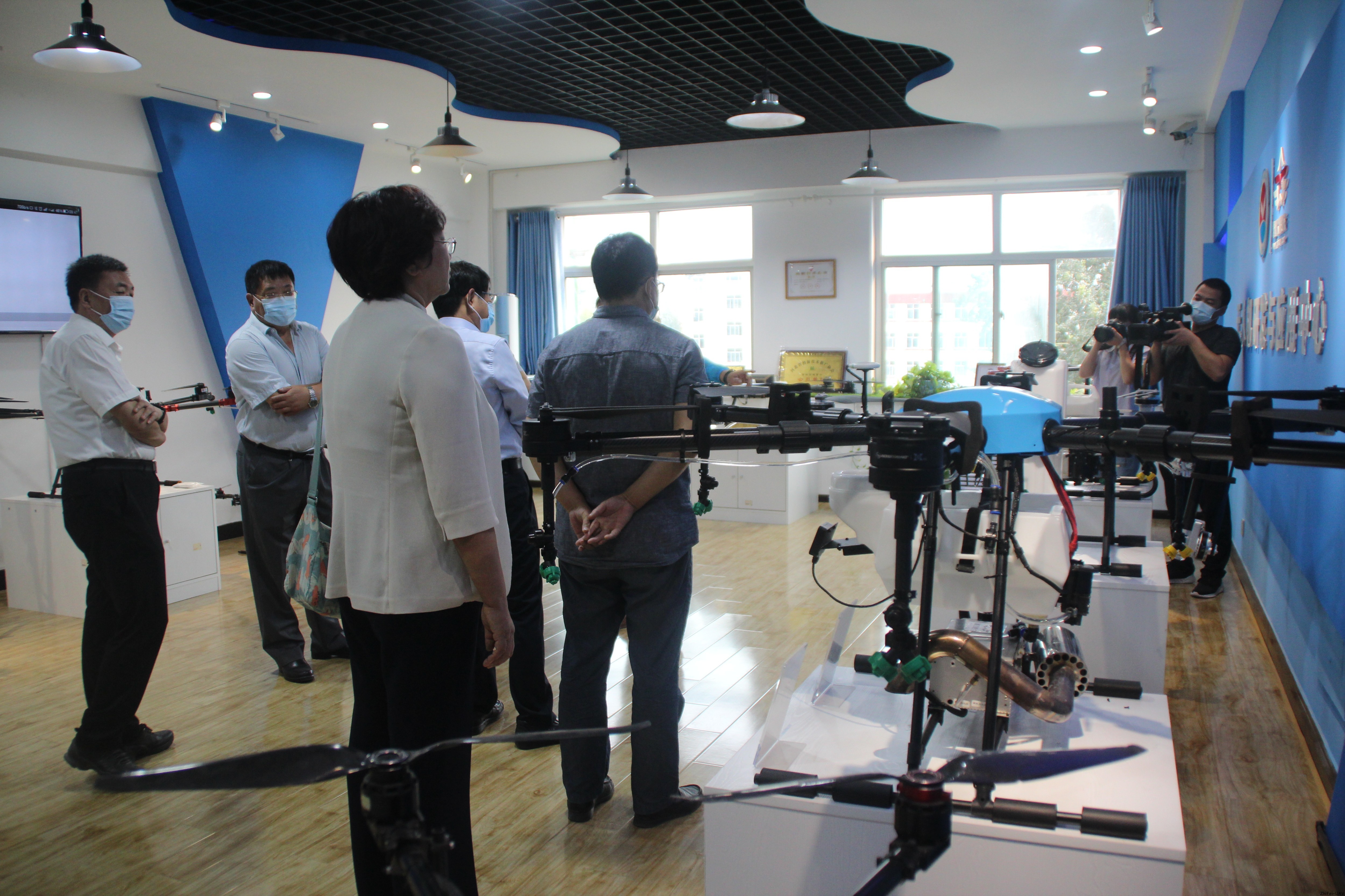 河北智飛極農無人機科技|一鳶科技|行業定制無人機 河北智飛極農無人機科技|一鳶科技|行業定制無人機