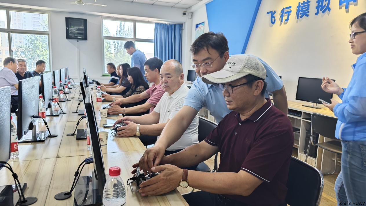 河北智飛極農無人機科技|一鳶科技|行業(yè)定制無人機 河北智飛極農無人機科技|一鳶科技|行業(yè)定制無人機